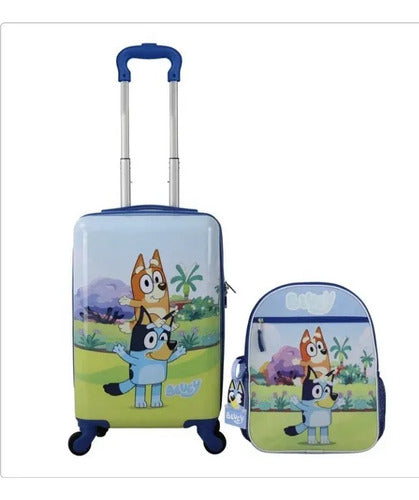Set Maleta Rígida Ruedas + Mochila Bluey Infantil Viaje Celeste Lisa